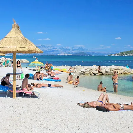Apartman By The Sea - 14988 Trogir